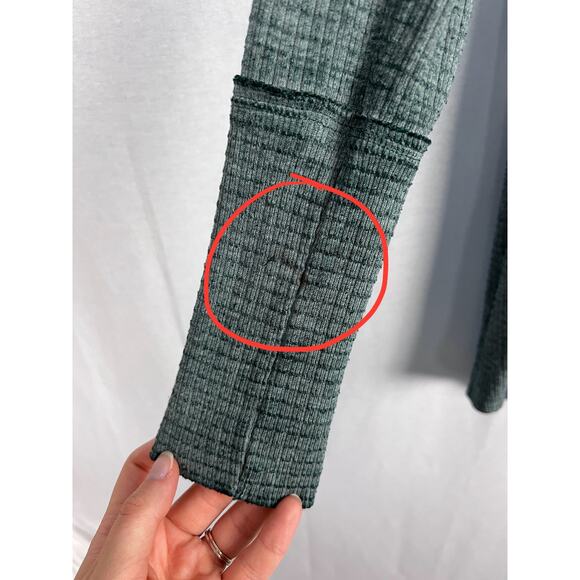 Free People Top Citrine Oversized Thermal Boho Green Cozy Fall Casual Slouchy - Picture 4 of 7